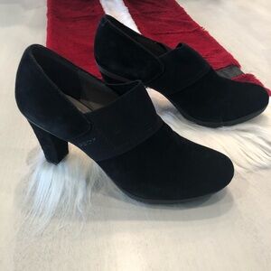 Geox Women's Elegant Black Heeled Shoes GOAT Suede